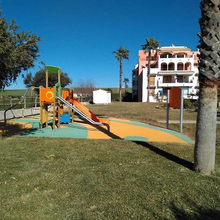 Apartamento Zahara De Los Atunes-Atlanterra Exterior photo
